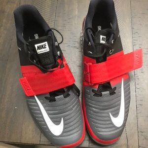 NIKE Romaleos 3- Men’s Size 11